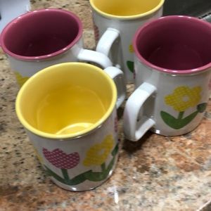 4 piece floral spring enesco mugs